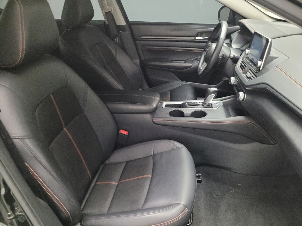 2021 Nissan Altima in Montclair, CA 91763 - 18080753 21