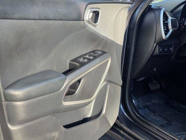2021 Kia Soul in Mesa, AZ 85212 - 18080758 47