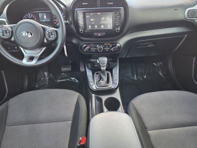 2021 Kia Soul in Mesa, AZ 85212 - 18080758 28