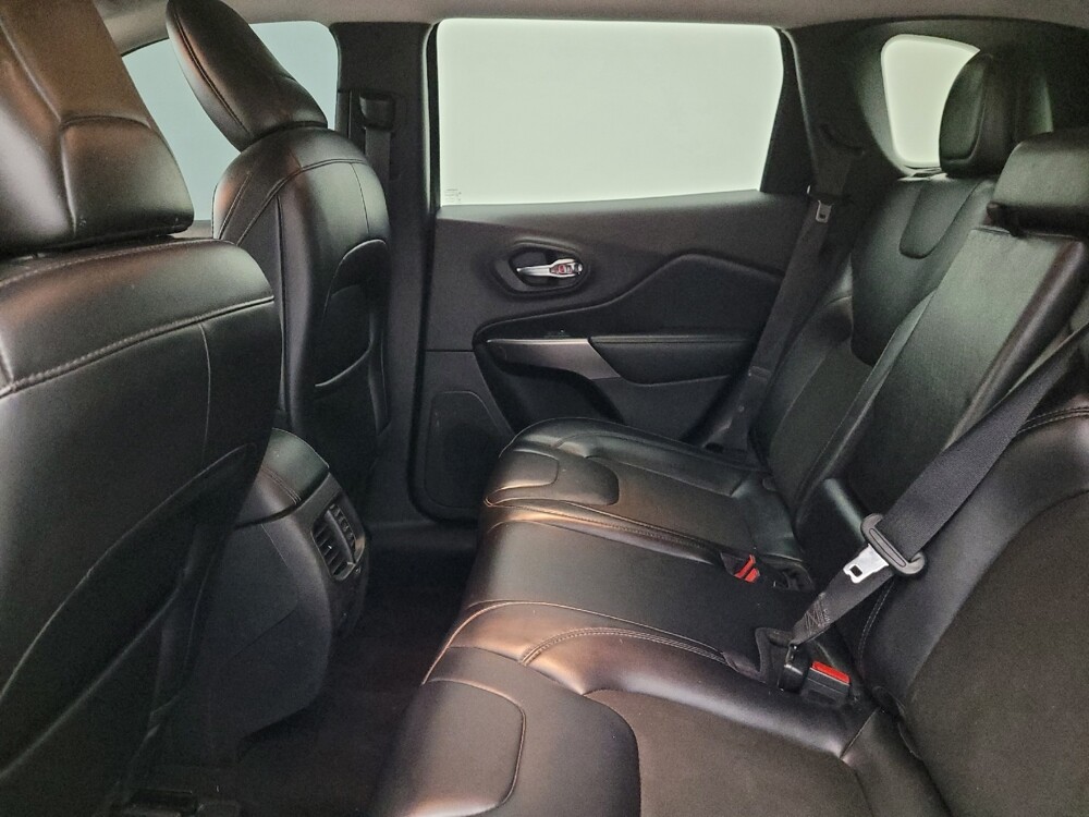 2020 Jeep Cherokee in Mesa, AZ 85210 - 18080786 18