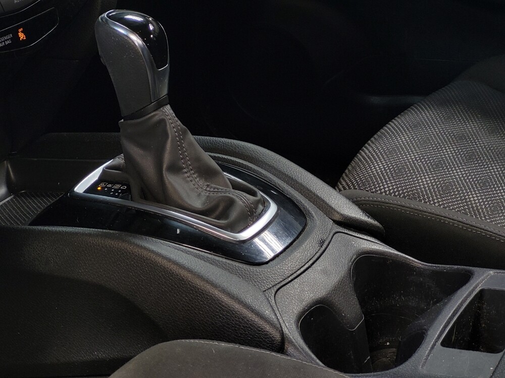 2017 Nissan Rogue Sport in Clearwater, FL 33764 - 18080797 26