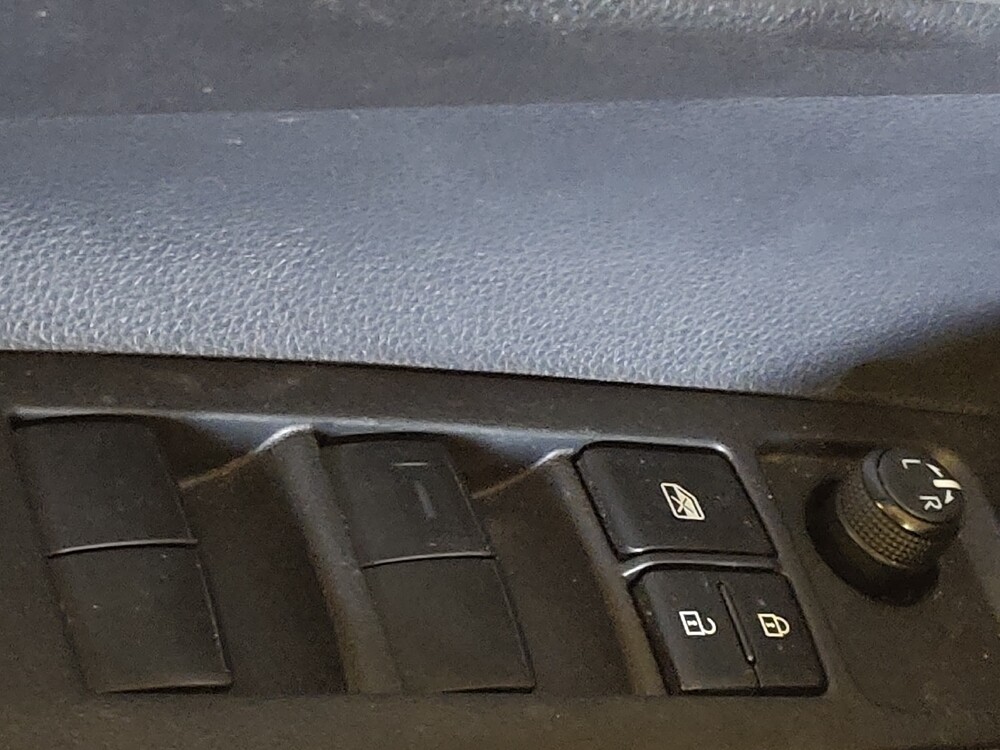 2021 Toyota Corolla in Lakeland, FL 33815 - 18080798 27