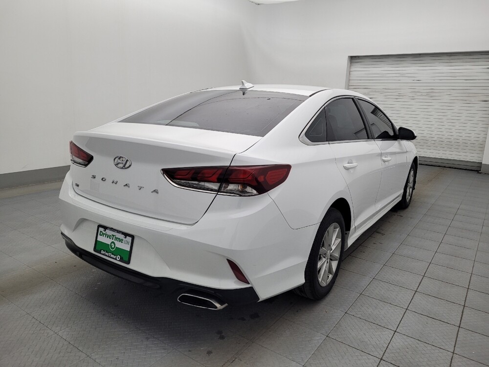 2019 Hyundai Sonata in Lakeland, FL 33815 - 18080799 9