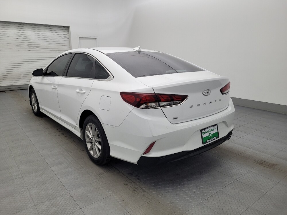2019 Hyundai Sonata in Lakeland, FL 33815 - 18080799 5
