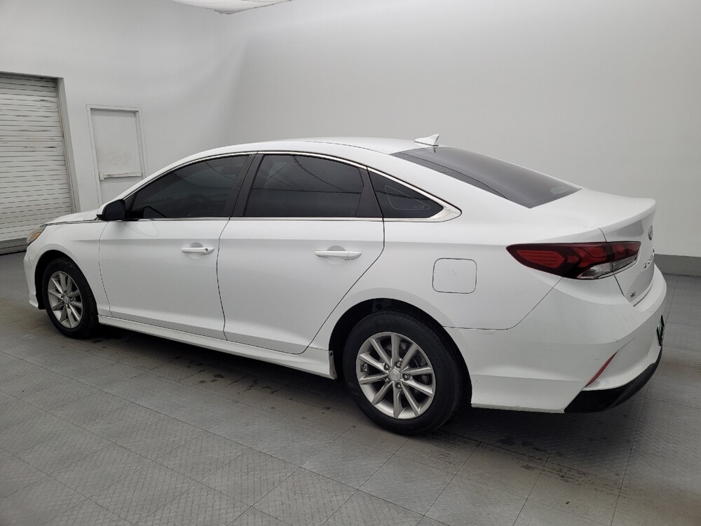 2019 Hyundai Sonata in Lakeland, FL 33815 - 18080799 3