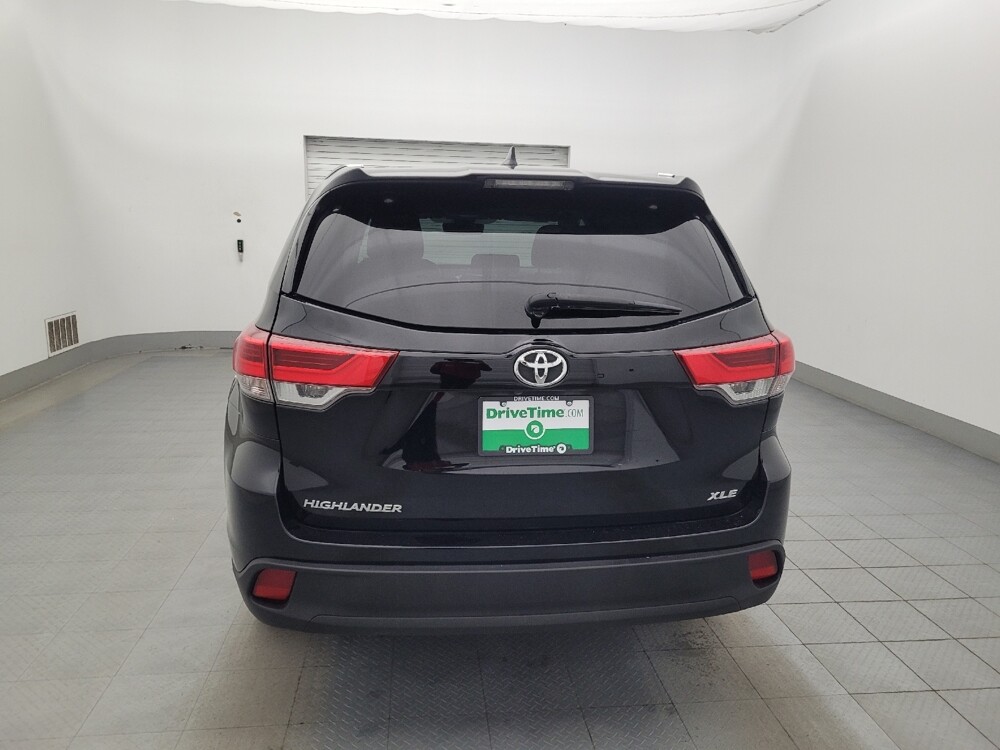 2019 Toyota Highlander in Lakeland, FL 33815 - 18080800 6