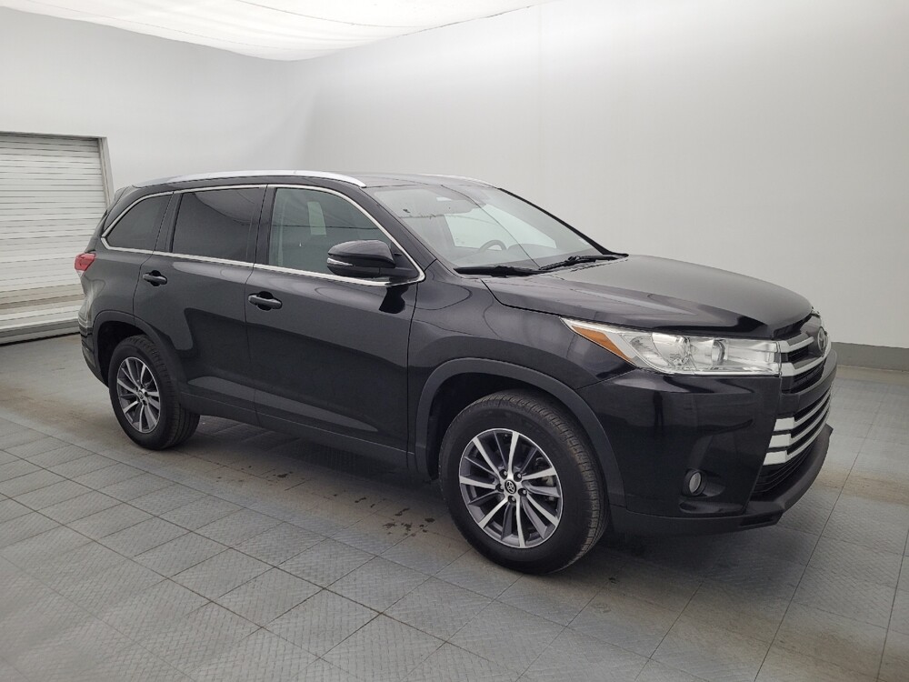 2019 Toyota Highlander in Lakeland, FL 33815 - 18080800 11