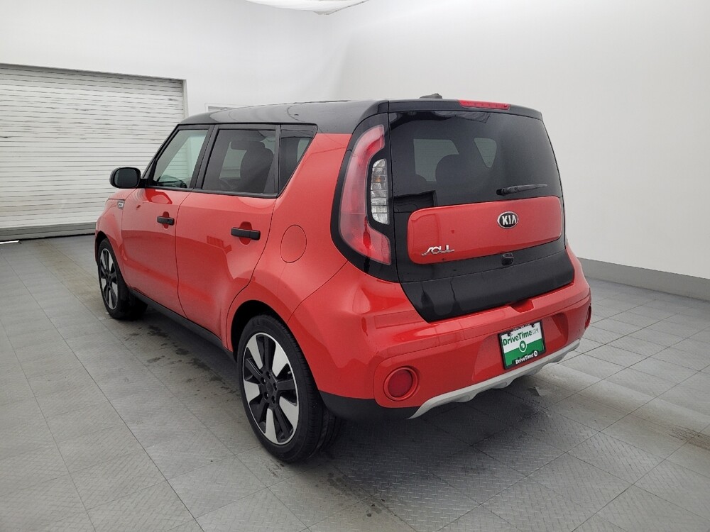 2019 Kia Soul in Lakeland, FL 33815 - 18080801 5