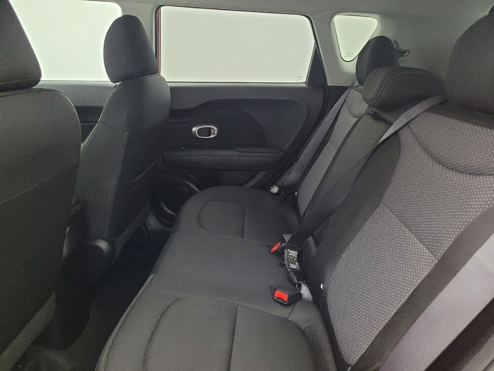 2019 Kia Soul in Lakeland, FL 33815 - 18080801 18