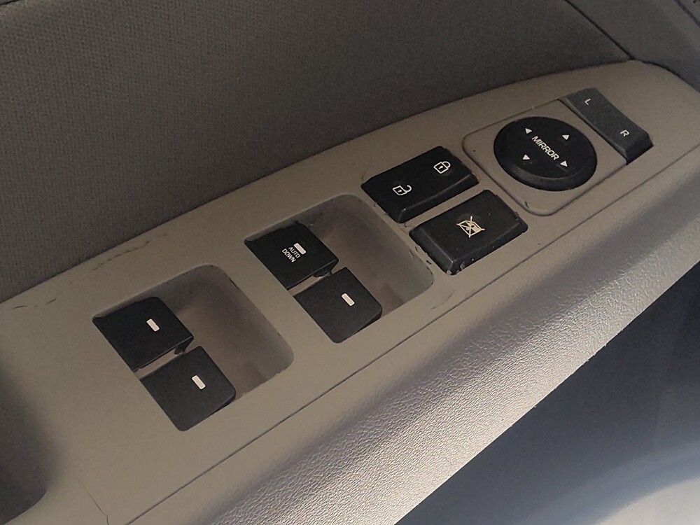 2017 Hyundai Elantra in Kissimmee, FL 34744 - 18080812 27