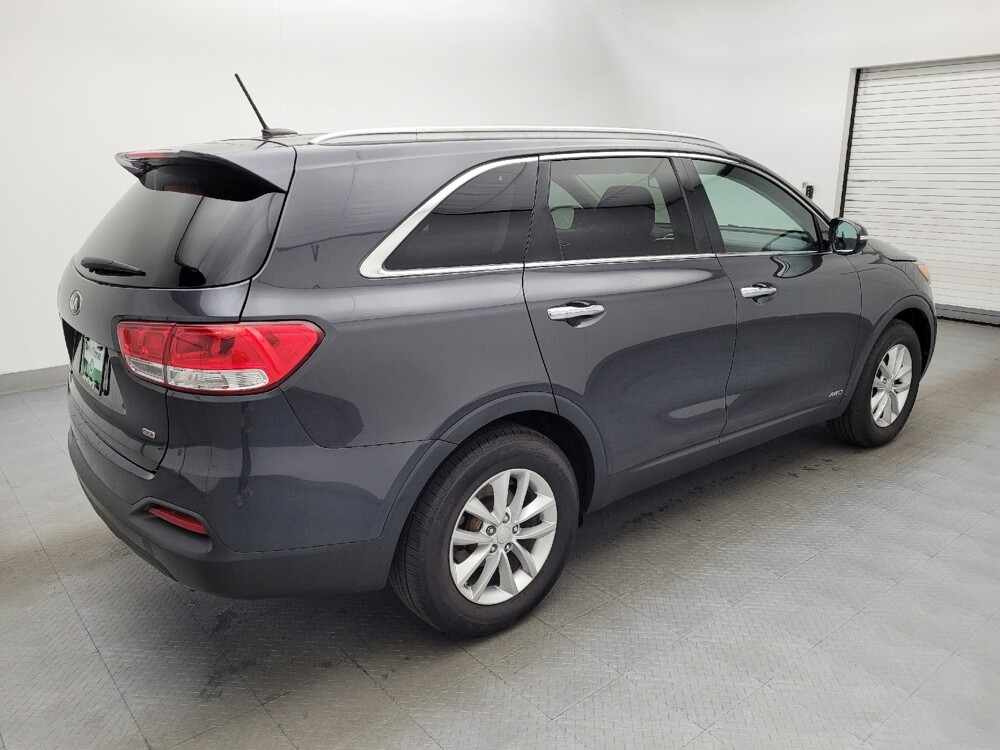 2016 Kia Sorento in Raleigh, NC 27604 - 18080826 10
