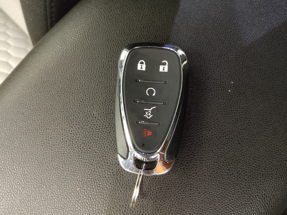 2019 Chevrolet Equinox in Colorado Springs, CO 80909 - 18080838 32