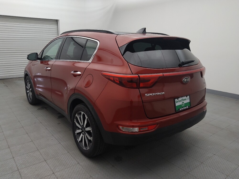 2019 Kia Sportage in Houston, TX 77060 - 18080856 5