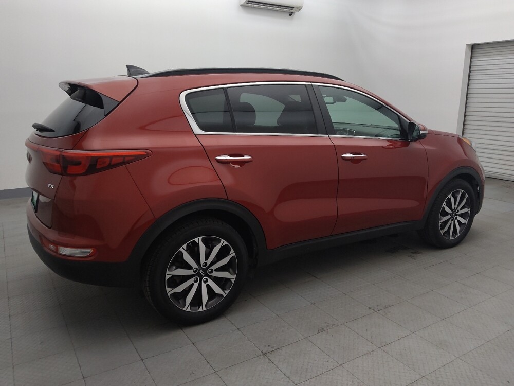 2019 Kia Sportage in Houston, TX 77060 - 18080856 10
