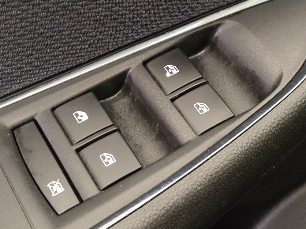 2017 Chevrolet Cruze in Houston, TX 77060 - 18080860 27