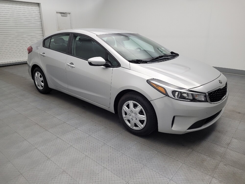 2018 Kia Forte in Lexington, KY 40509 - 18080863 11
