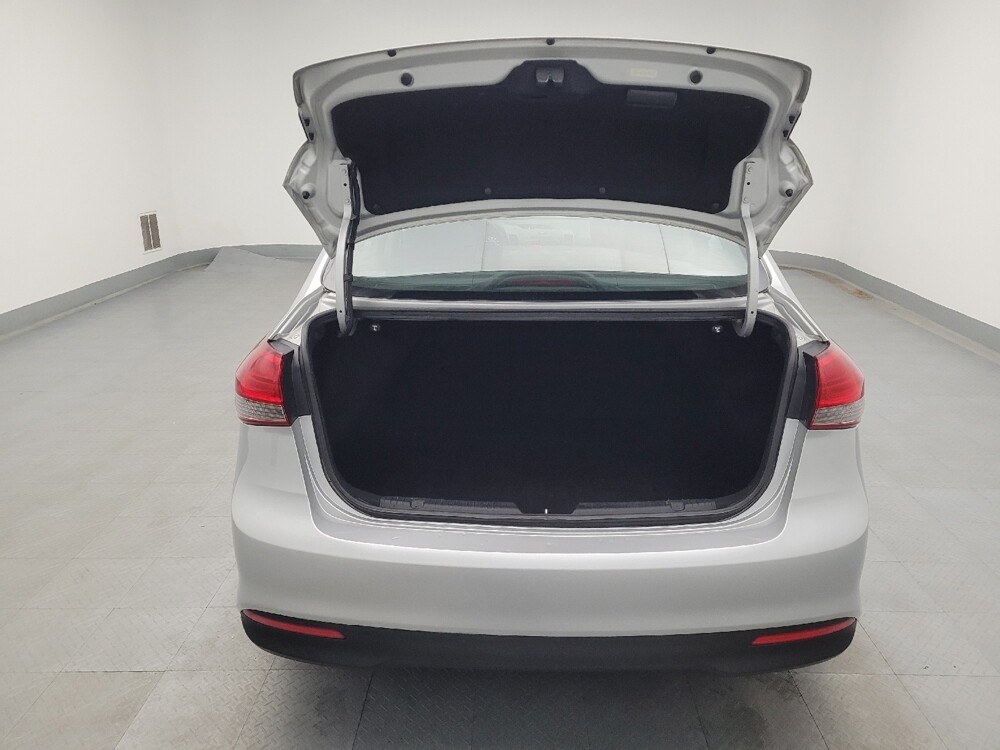 2018 Kia Forte in Lexington, KY 40509 - 18080863 29