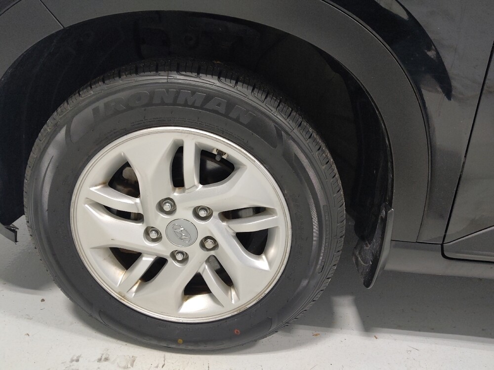 2020 Hyundai Venue in Columbus, OH 43231 - 18080866 31