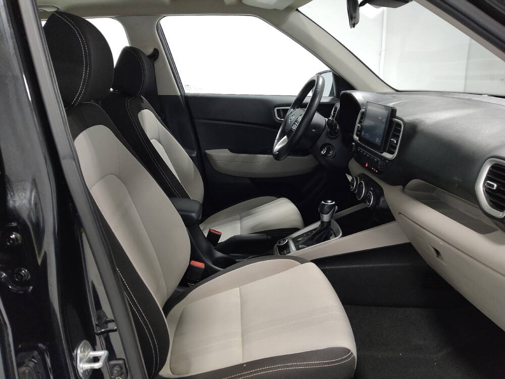 2020 Hyundai Venue in Columbus, OH 43231 - 18080866 21