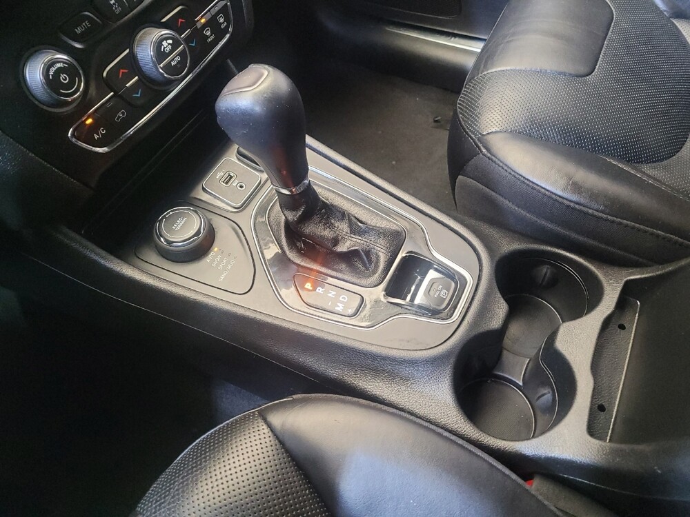 2020 Jeep Cherokee in Maple Heights, OH 44137 - 18080871 26