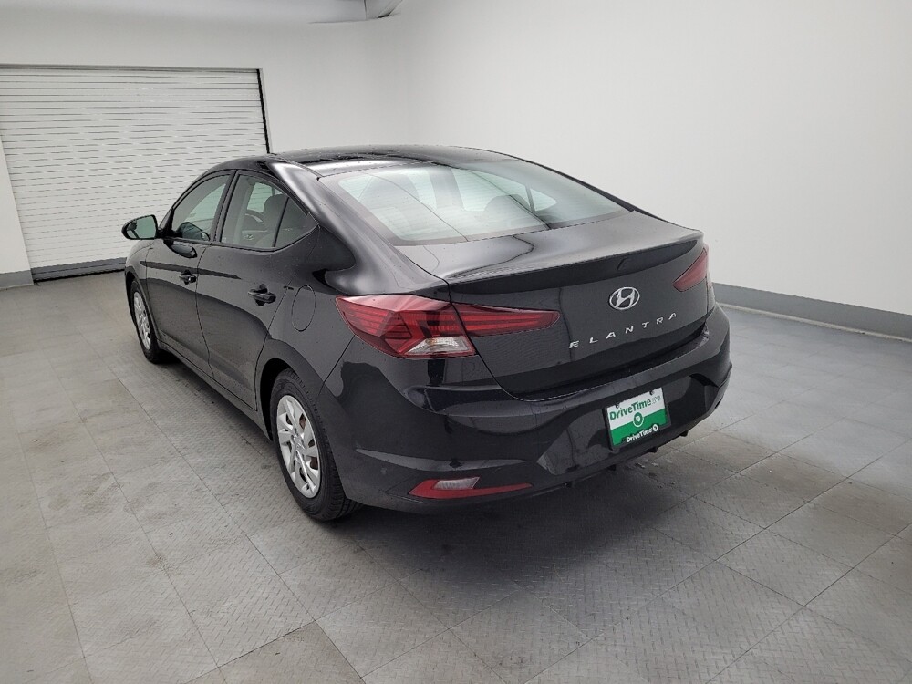 2020 Hyundai Elantra in Maple Heights, OH 44137 - 18080874 5