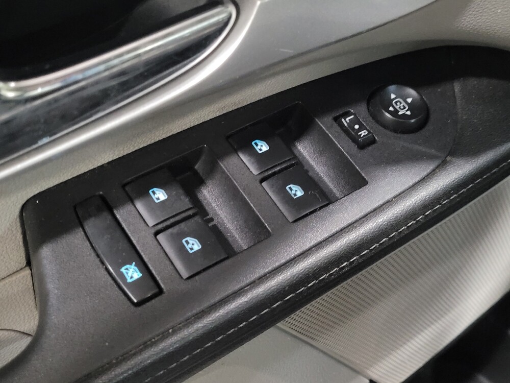 2017 Chevrolet Equinox in Owings Mills, MD 21117 - 18080878 27