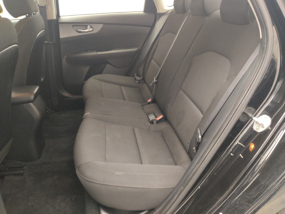 2021 Kia Forte in Springfield, MO 65807 - 18080885 18