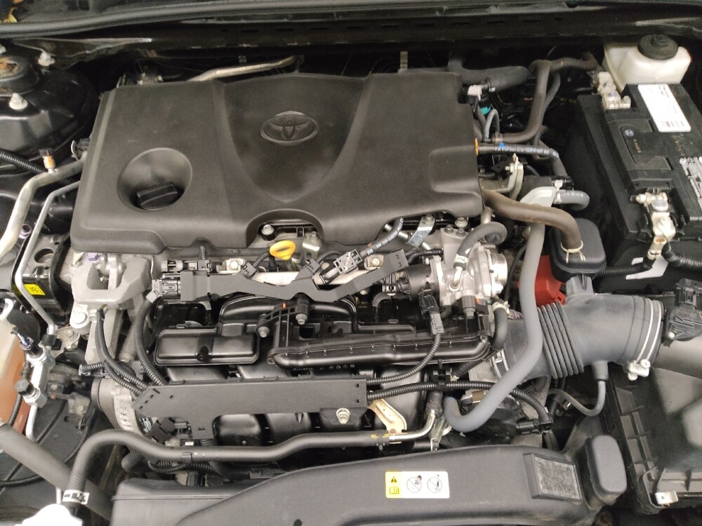 2021 Toyota Camry in Lombard, IL 60148 - 18080888 30