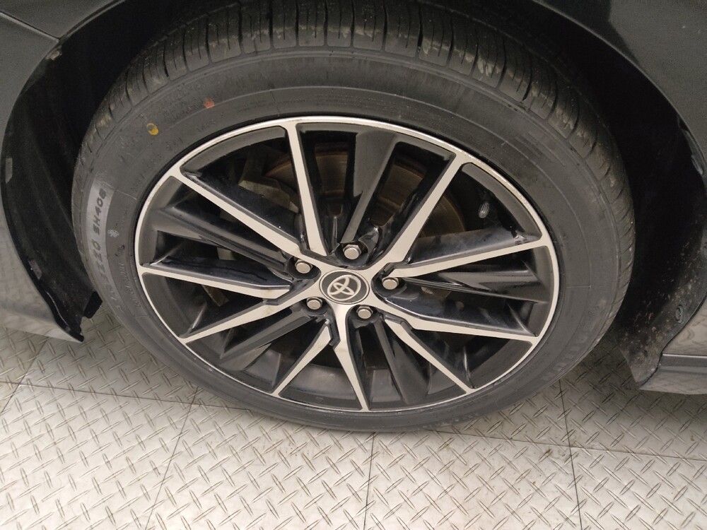 2021 Toyota Camry in Lombard, IL 60148 - 18080888 31