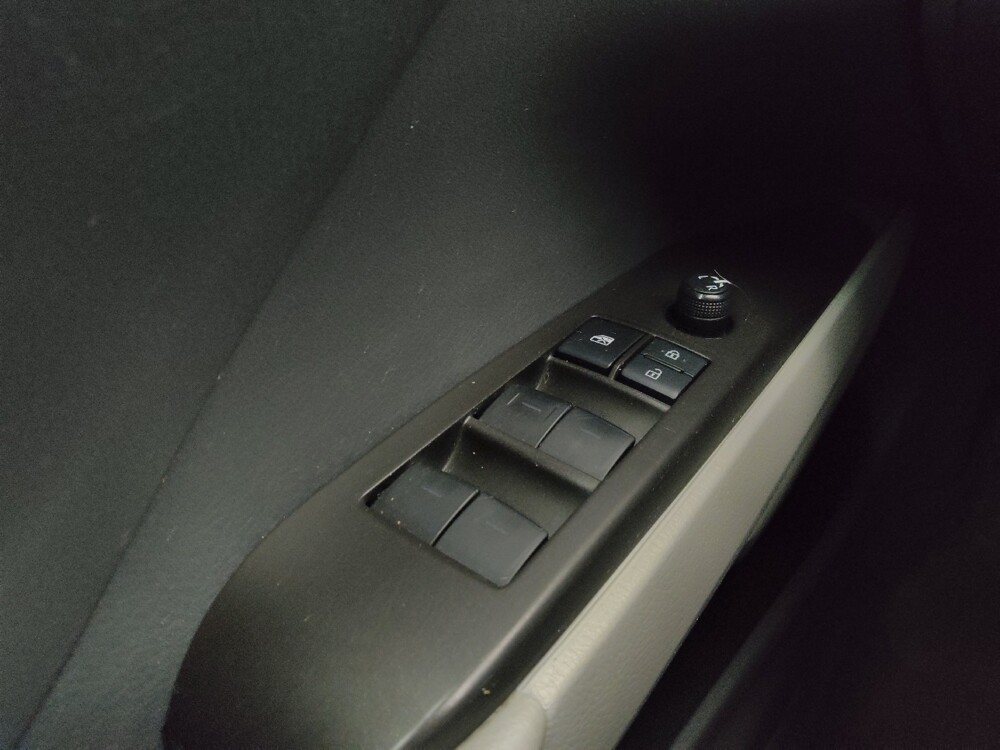 2021 Toyota Camry in Lombard, IL 60148 - 18080888 27