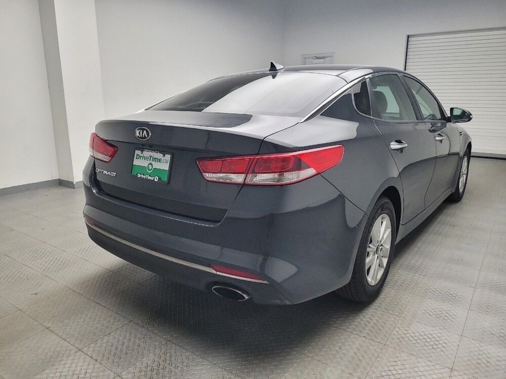 2016 Kia Optima in Indianapolis, IN 46222 - 18080889 9