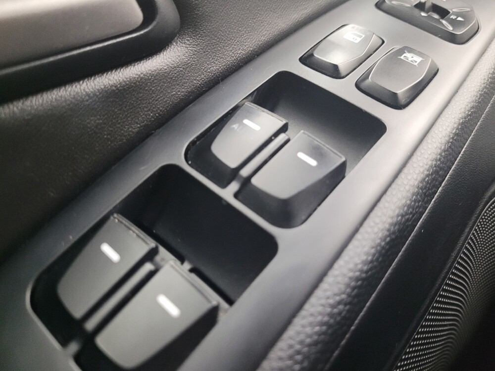 2013 Hyundai Tucson in Eastpointe, MI 48021 - 18080890 27