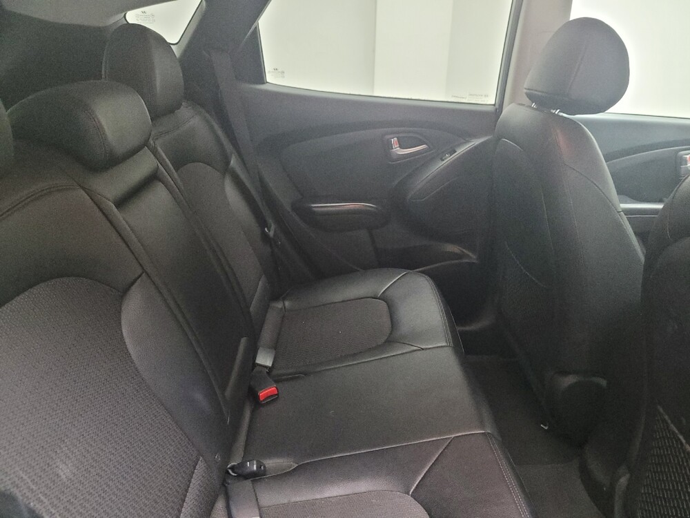 2013 Hyundai Tucson in Eastpointe, MI 48021 - 18080890 19