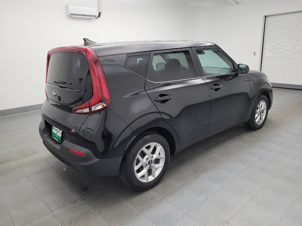 2021 Kia Soul in Toledo, OH 43617 - 18080896 10