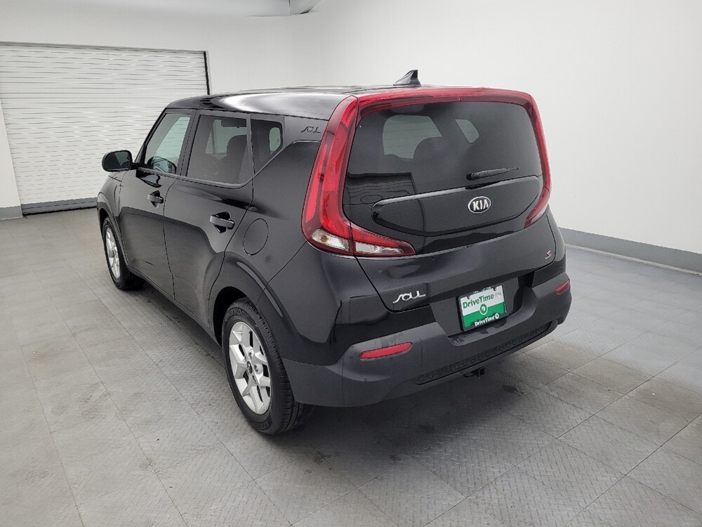 2021 Kia Soul in Toledo, OH 43617 - 18080896 5