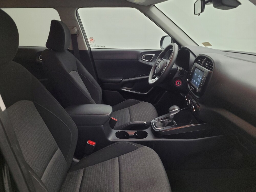 2021 Kia Soul in Toledo, OH 43617 - 18080896 21