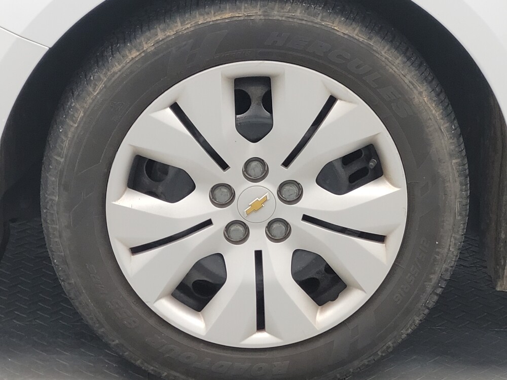 2016 Chevrolet Cruze in Madison, TN 37115 - 18080920 31