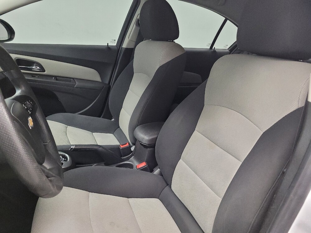 2016 Chevrolet Cruze in Madison, TN 37115 - 18080920 17