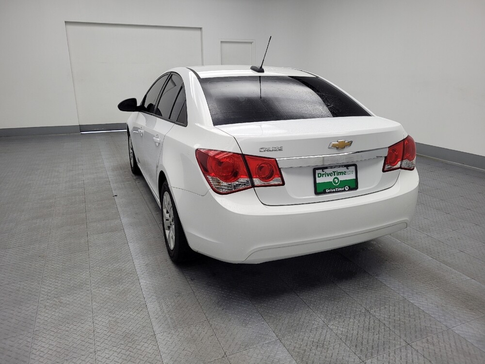 2016 Chevrolet Cruze in Madison, TN 37115 - 18080920 6