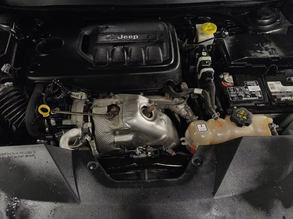 2019 Jeep Cherokee in San Antonio, TX 78238 - 18080928 30