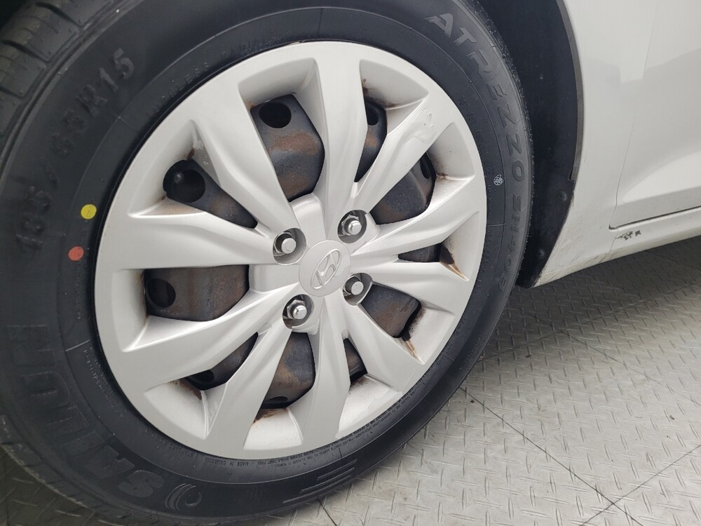 2020 Hyundai Accent in Savannah, GA 31419 - 18080935 31