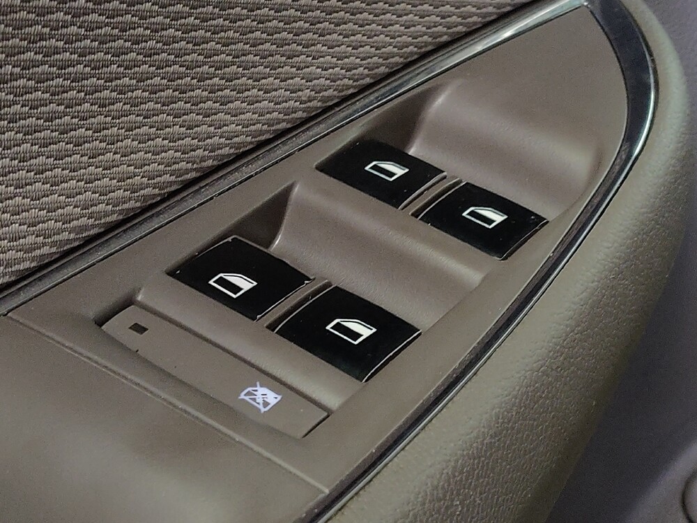 2018 Chevrolet Cruze in Tampa, FL 33612 - 18080937 27