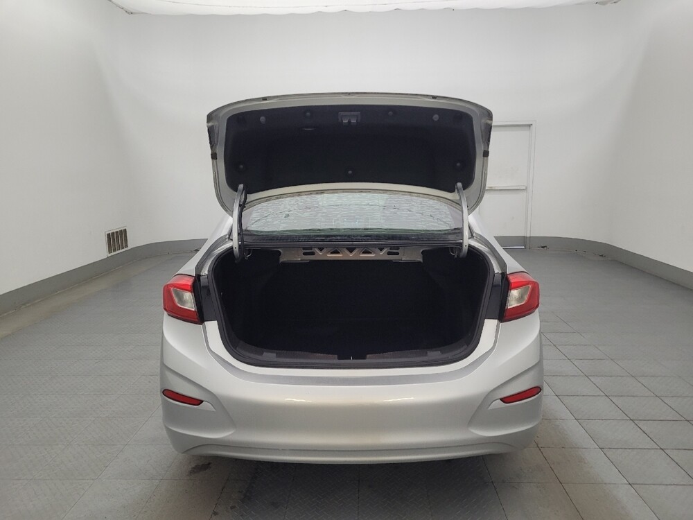 2018 Chevrolet Cruze in Tampa, FL 33612 - 18080937 29