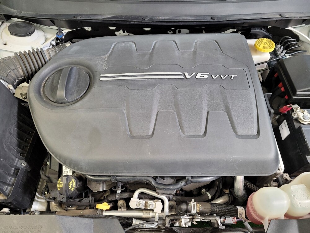 2019 Jeep Cherokee in Columbus, OH 43231 - 18080944 30