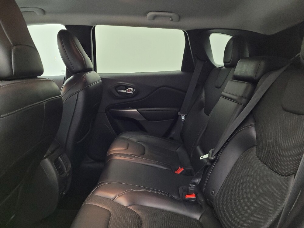 2019 Jeep Cherokee in Columbus, OH 43231 - 18080944 18