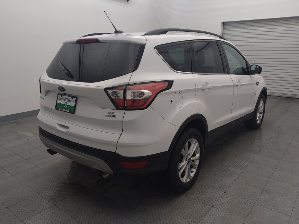 2018 Ford Escape in Houston, TX 77074 - 18080950 9
