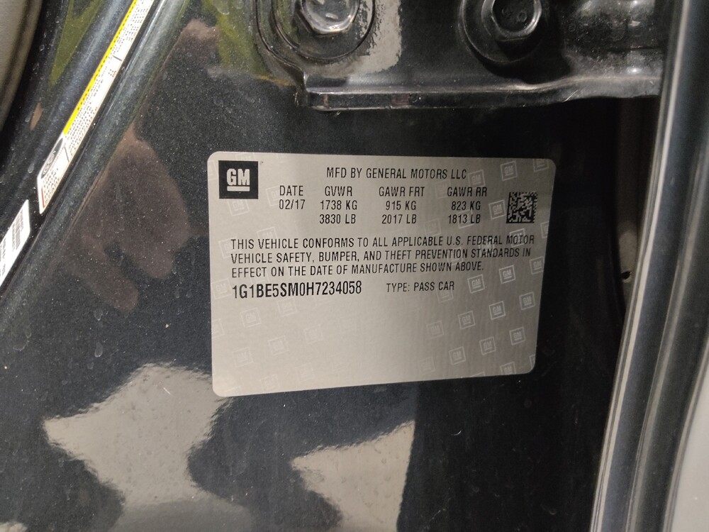 2017 Chevrolet Cruze in Columbus, OH 43231 - 18080952 33