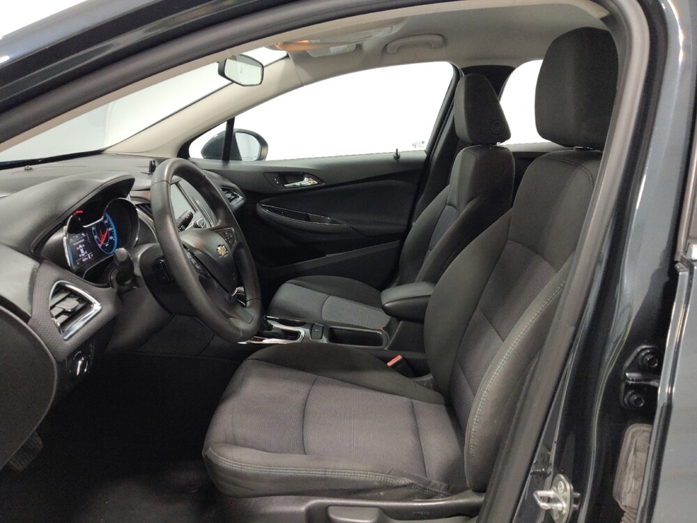 2017 Chevrolet Cruze in Columbus, OH 43231 - 18080952 17