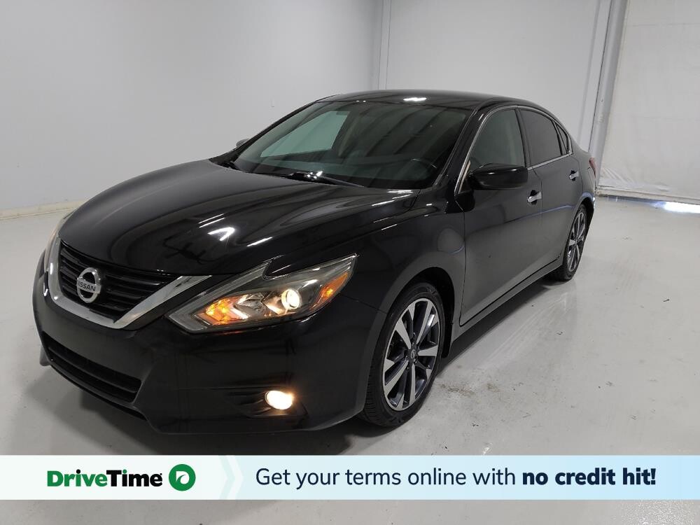 2017 Nissan Altima in Columbus, OH 43231 - 18080953