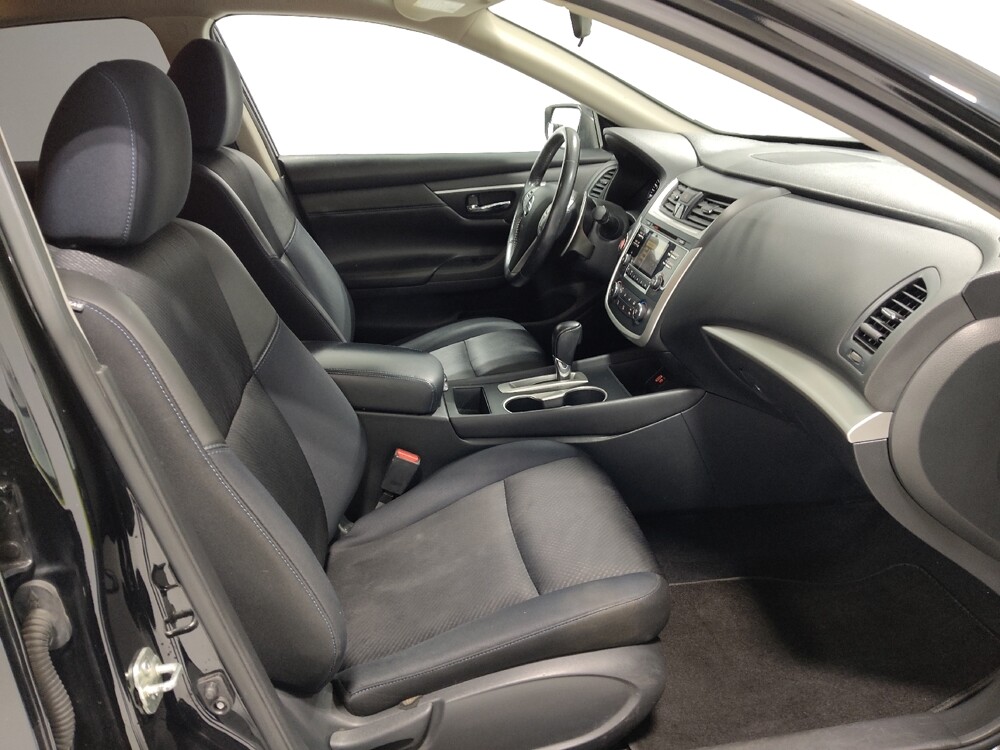 2017 Nissan Altima in Columbus, OH 43231 - 18080953 21